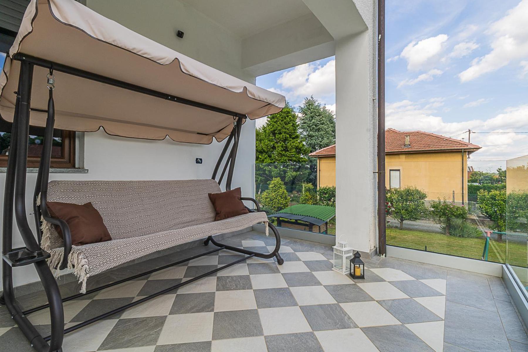Appartamento In Villa Con Piscina Privata E Jacuzzi Ad Uso Esclusivo Rivarolo Canavese Exterior photo